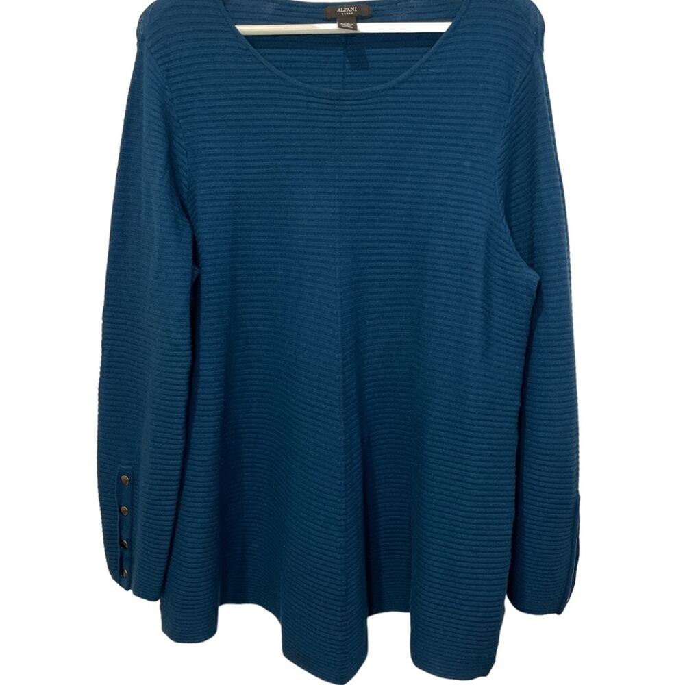 Alfani Woman 1X Plus teal sweater Preowned